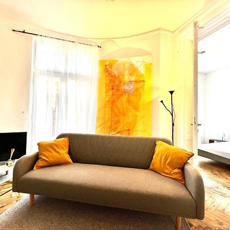 Sada Art Gallery Apartment Bukurešť Exteriér fotografie