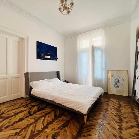 Sada Art Gallery Apartment Bukurešť Exteriér fotografie