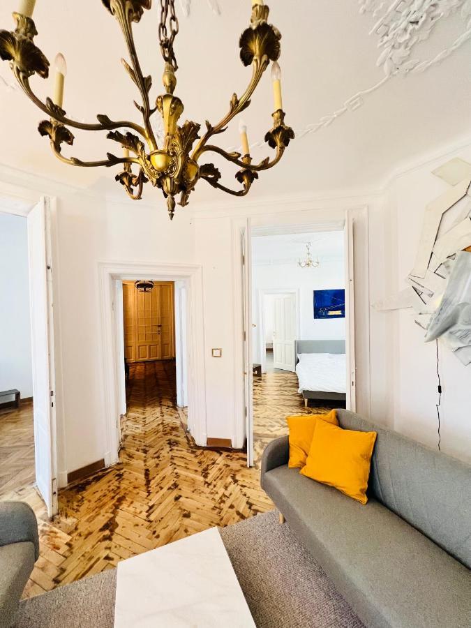 Sada Art Gallery Apartment Bukurešť Exteriér fotografie